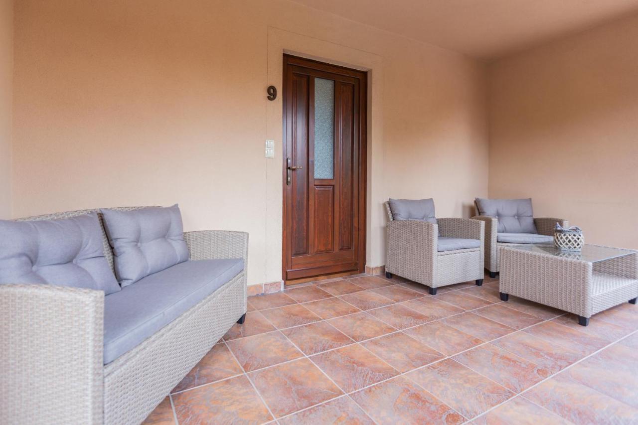 Vegvar Spa Apartman Gyula Ngoại thất bức ảnh
