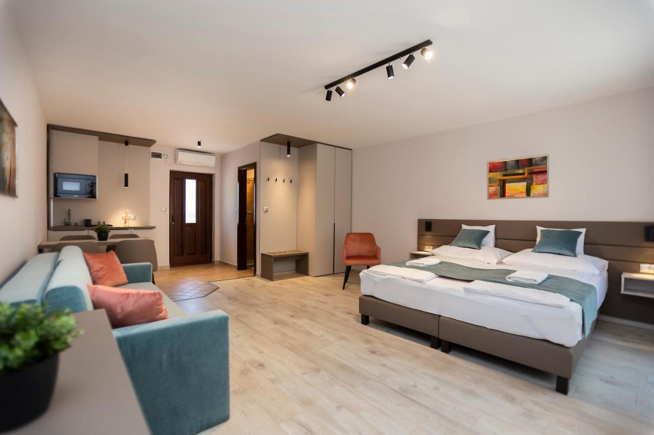 Vegvar Spa Apartman Gyula Ngoại thất bức ảnh