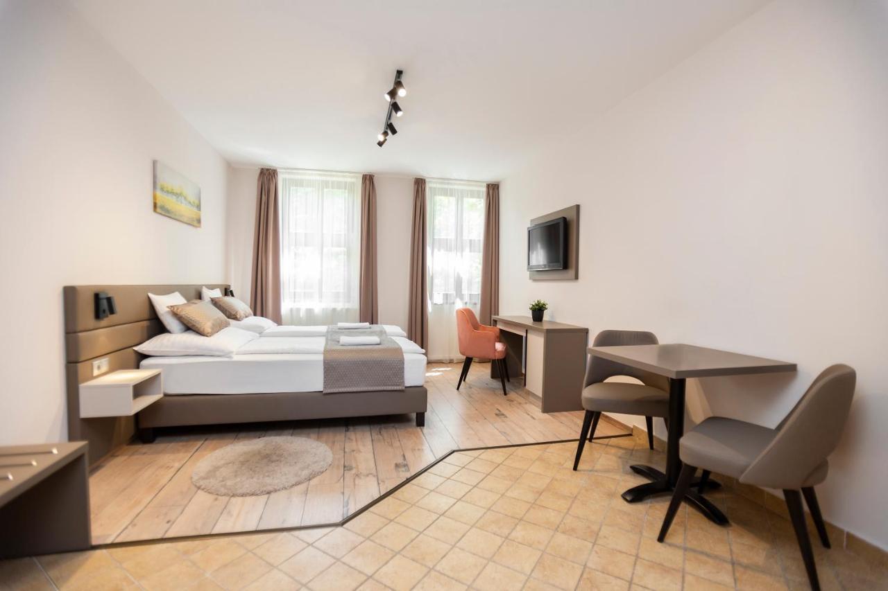 Vegvar Spa Apartman Gyula Ngoại thất bức ảnh