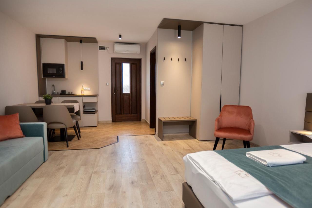Vegvar Spa Apartman Gyula Ngoại thất bức ảnh