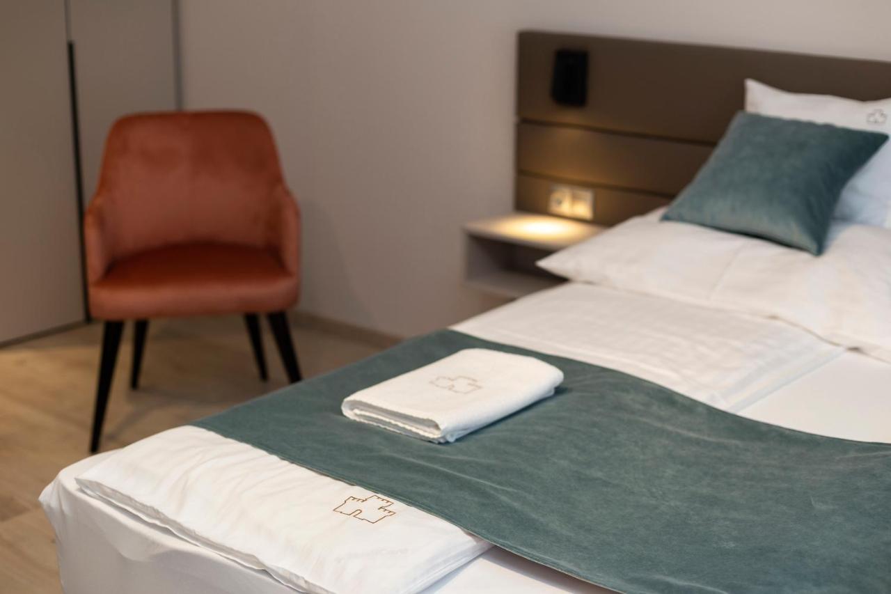 Vegvar Spa Apartman Gyula Ngoại thất bức ảnh