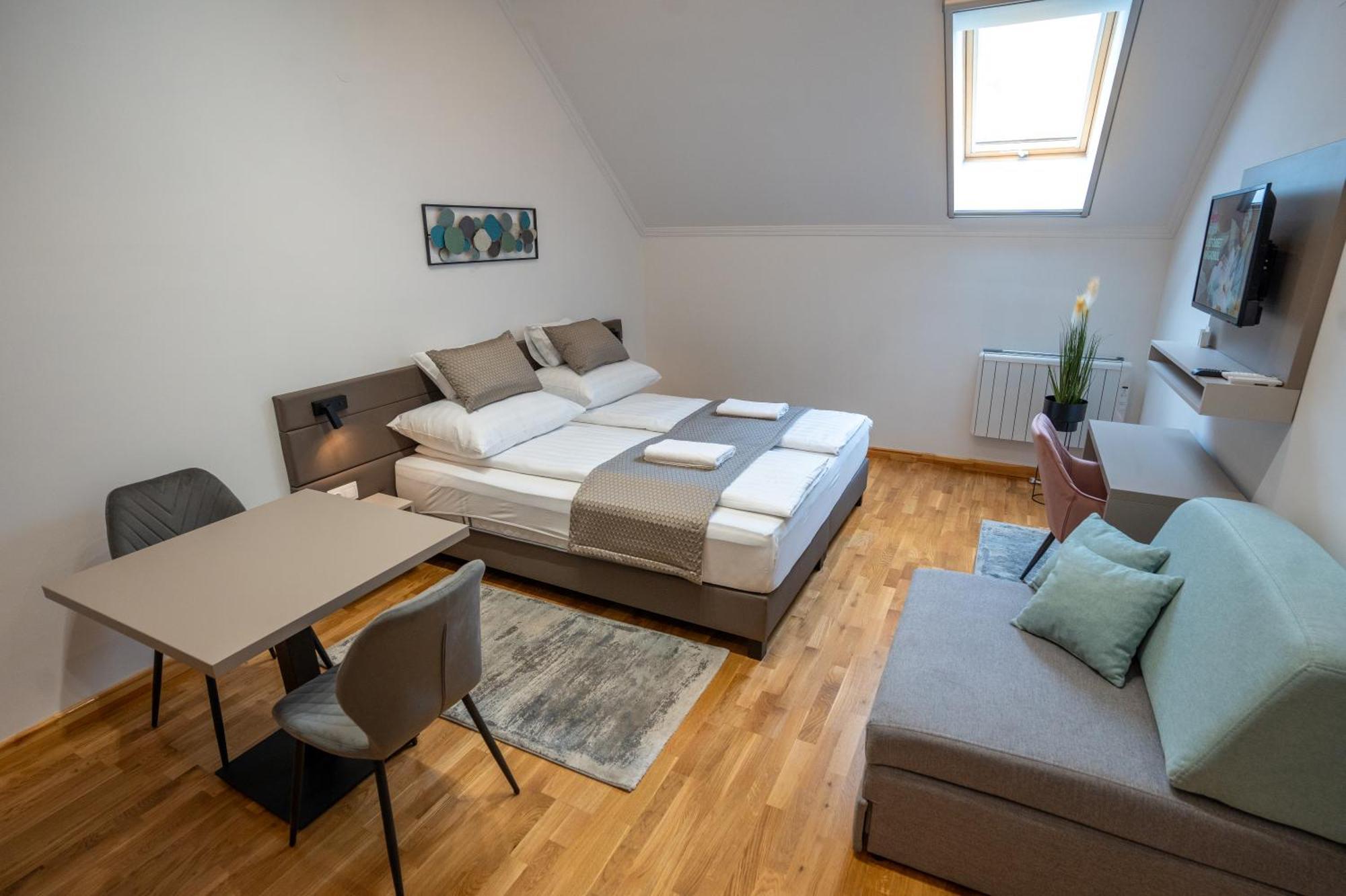 Vegvar Spa Apartman Gyula Ngoại thất bức ảnh